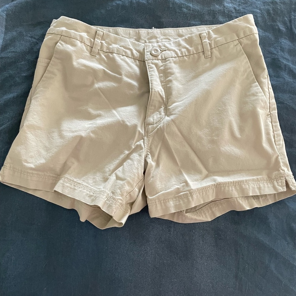 Patagonia khaki shorts